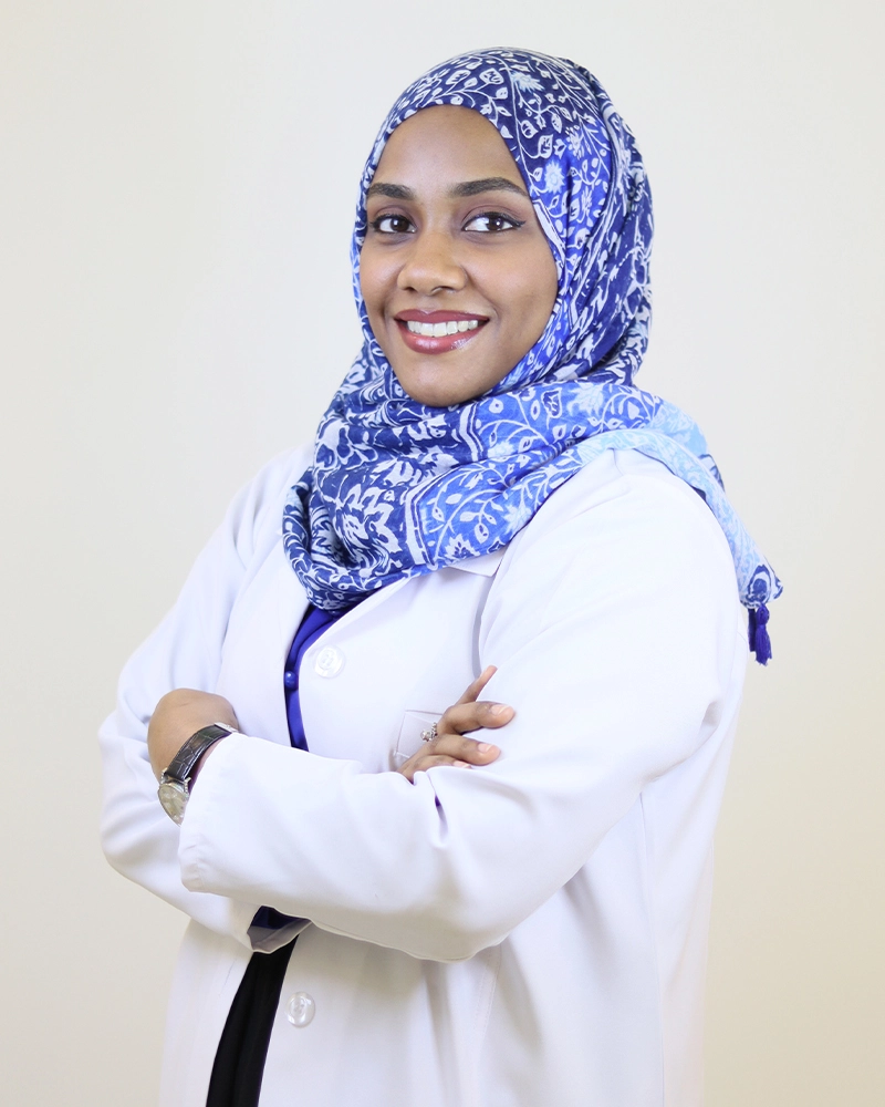Dr Razan Alterifi, La derma Clinics