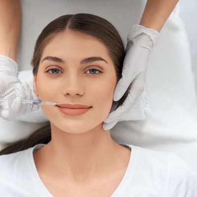 process-procedure-lip-augmentation-professional-salon (1)